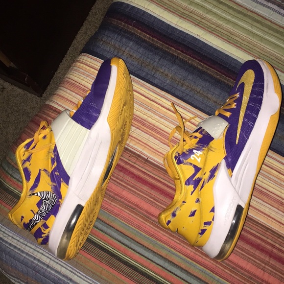 Custom KD 7 - Picture 2 of 7